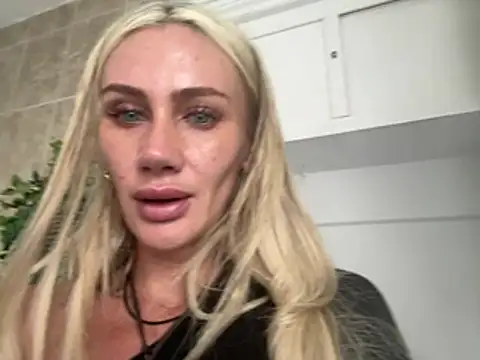 Elsa_24 Webcamshow