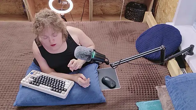 MiniNatalie Chat XXX in diretta
