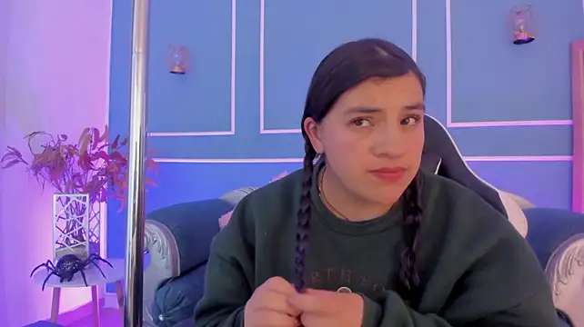 Chat +18 de TaraTaylorr ao vivo