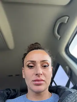 عرض كام Caramellaa