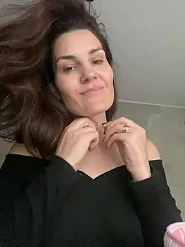 Ms-Lust1-'s Live XXX Chat