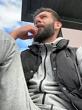 XXX chat uživo modela Michel_huge