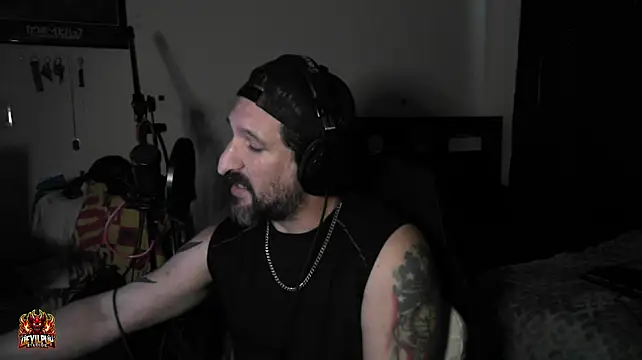 DevilPup75_'s Live XXX Chat