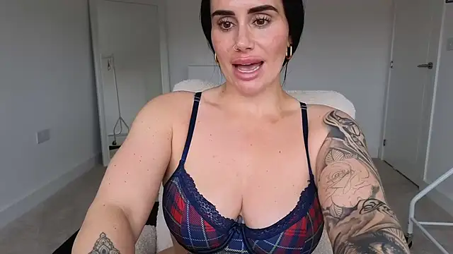 LibbyLoveHeartx Live XXX-Chat
