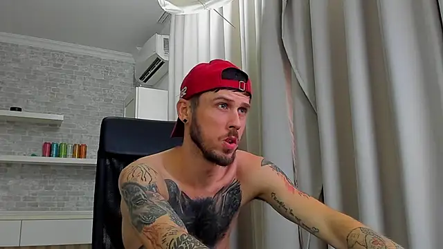 JonahShaw Live XXX-Chat