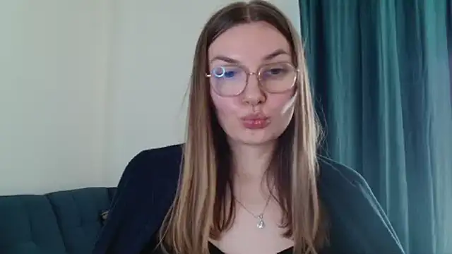 LooveELLYx Live XXX-chat