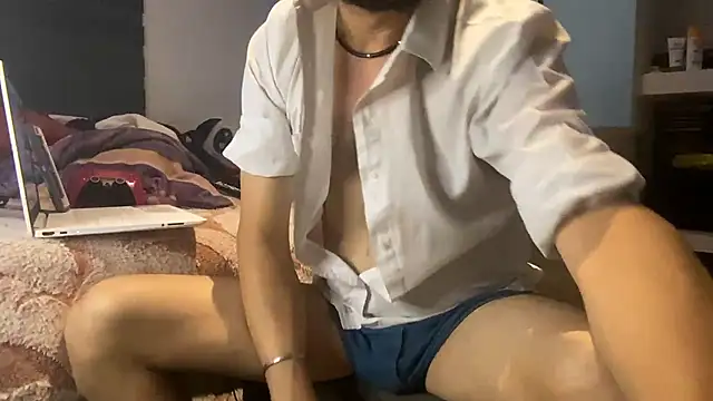 Alexitho25's Live XXX Chat