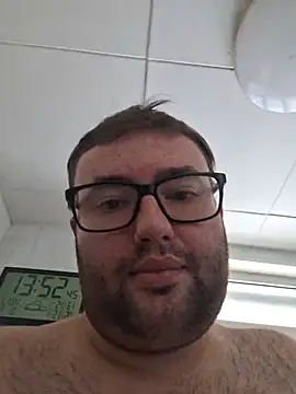 Javier_bear Webcamshow