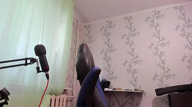 SanFrantsisko Adlı Modelin Canlı XXX Sohbeti
