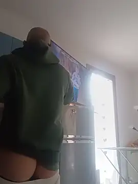 XXX chat uživo modela Ge-69