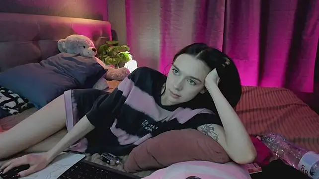 Chat XXX ao vivo de Lesi_Moonie01