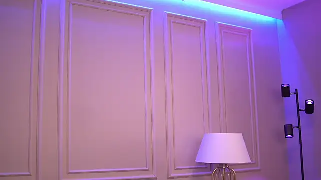 XXX chat uživo modela IvyVeil