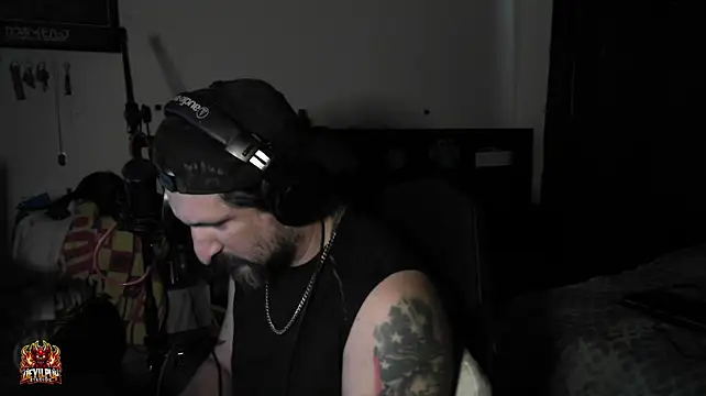DevilPup75_'s Live XXX Chat