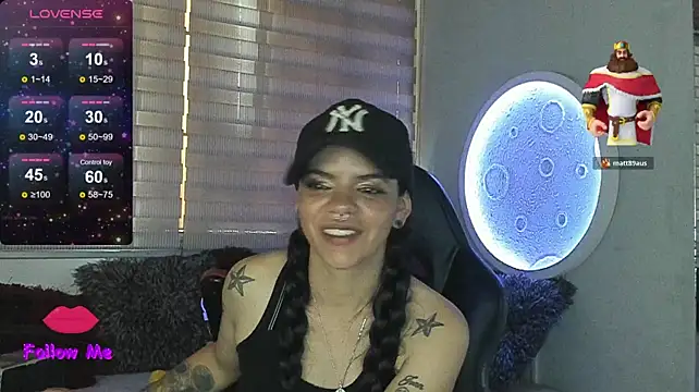 Chatroom XXX en direct de natasha_logan_