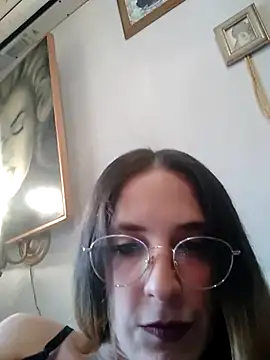 XXX chat uživo modela Maartiitaa27