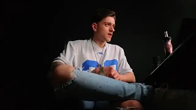 FelixStarkk live XXX chat