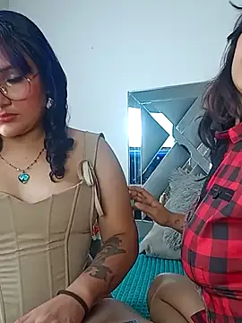 Вебкам-шоу Liily_Foxxy