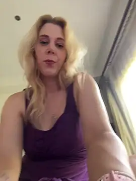 PrincessKikiZa's Live XXX Chat
