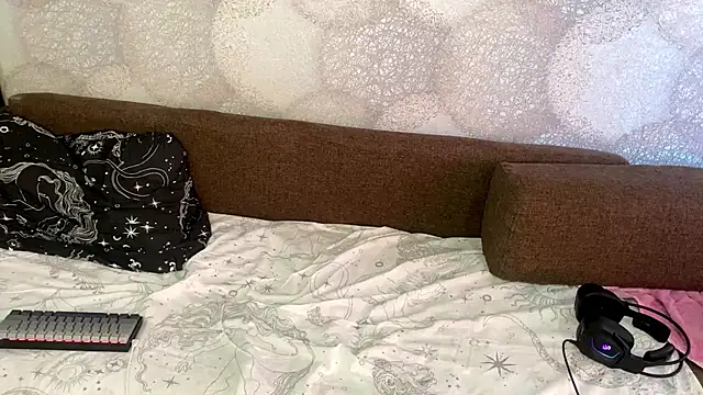 ErnestTarlet – Naživo XXX chat