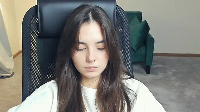 JuliDahill – Naživo XXX chat