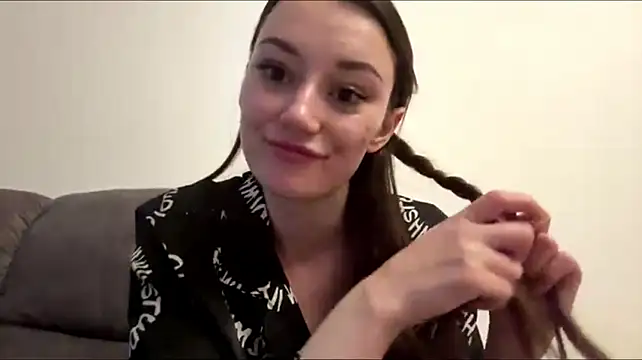 NoreenStokely – Naživo XXX chat