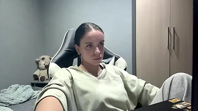 Hisaky – Naživo XXX chat