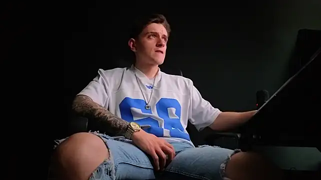 XXX chat uživo modela FelixStarkk