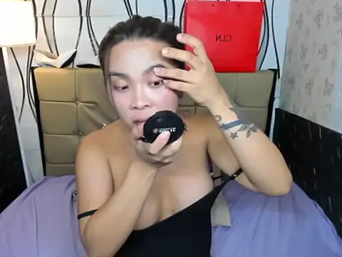 צ'אט XXX בשידור חי של BigCockRicka
