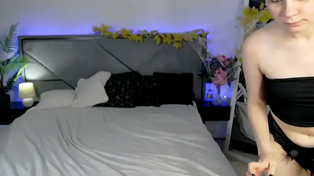 MilanaCrofft – Naživo XXX chat