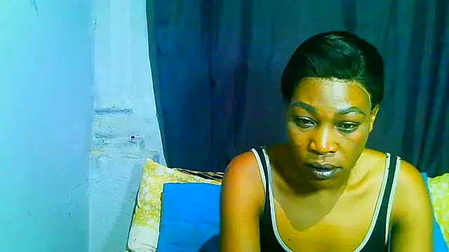 freaky_naughty Chat XXX in diretta