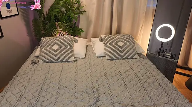 LollaStich – Naživo XXX chat
