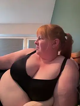 แชท XXX สดของ Curvy-GingeXX