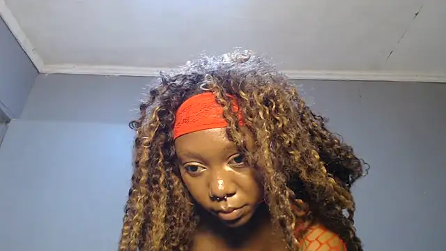 SpicyMackenzie22n Live XXX chat
