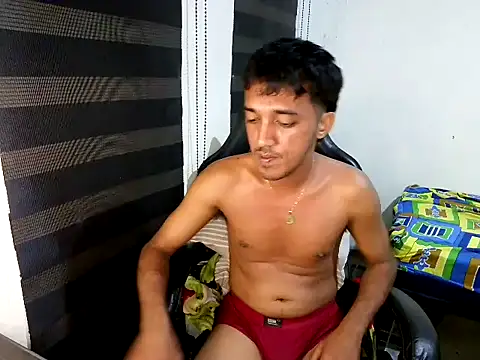 Rowy_Camn Live XXX chat