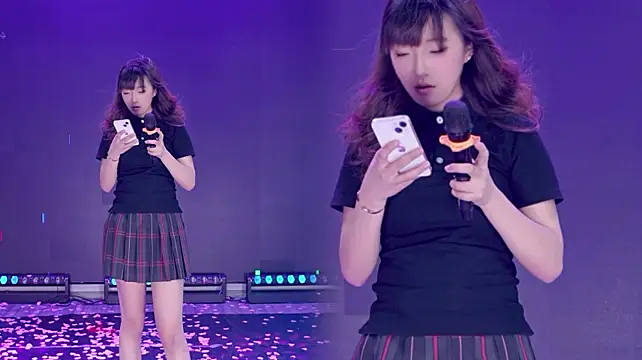 Xt-001 Live XXX-chat