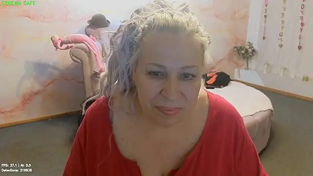 Penelope_Pinky Live XXX-chat