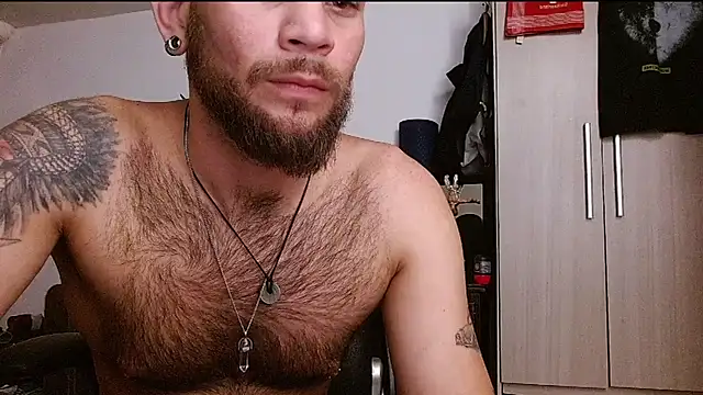 DominanThewolff XXX чат на живо