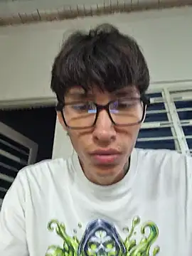 daniel_X18X 现场XXX聊天