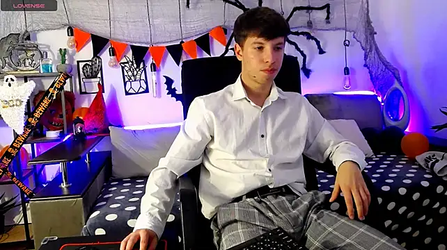 Онлайн чат XXX ThomasEdisonn