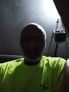 yasohw Show in webcam