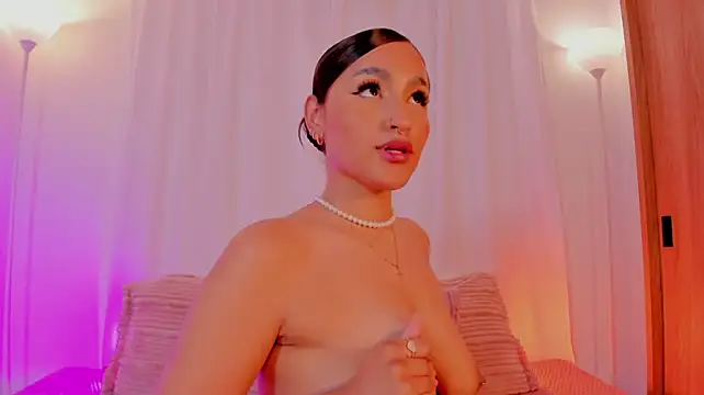 Yoursecrttgirl's Live XXX Chat
