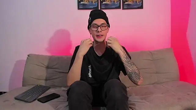 Vlad__night live XXX chat