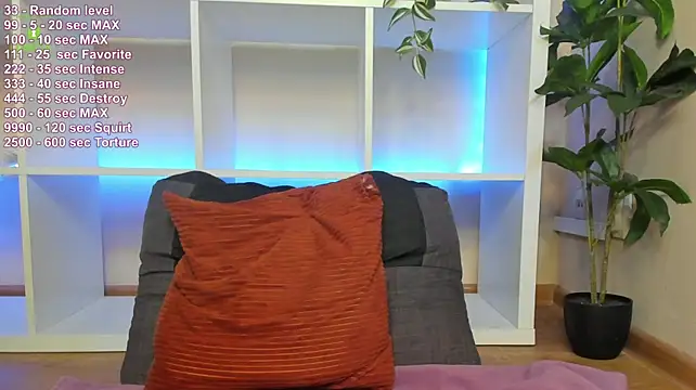 Naomi_Urban Live XXX Chat