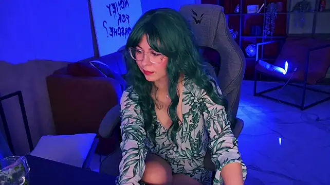 دردشة SienaAshwood الجنسية المباشرة