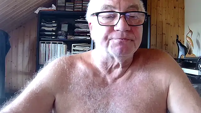 XXX chat uživo modela biggandybig
