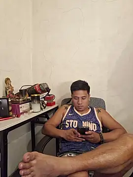 Czat XXX na żywo – Felix_Asher