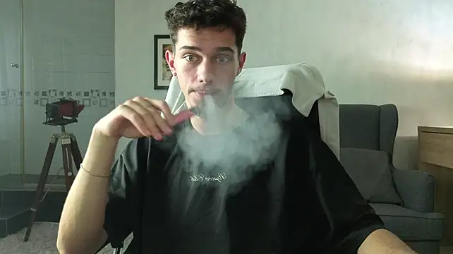 XXX chat uživo modela KaydenDrew