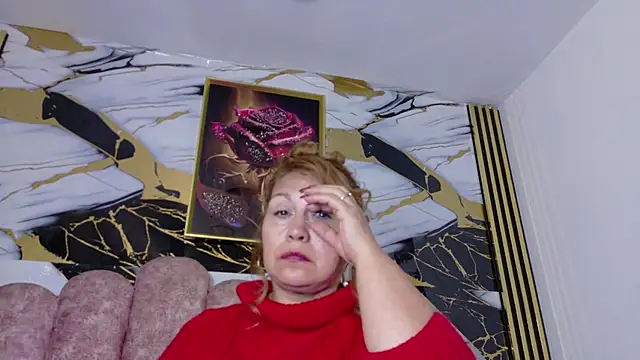Kazsandraa Live XXX-chat