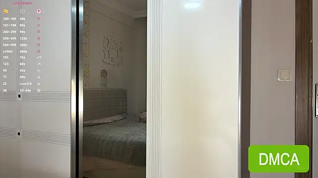 JuliaPierce Obrolan Langsung XXX