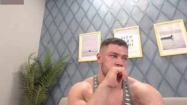 RyannWest Chat XXX live
